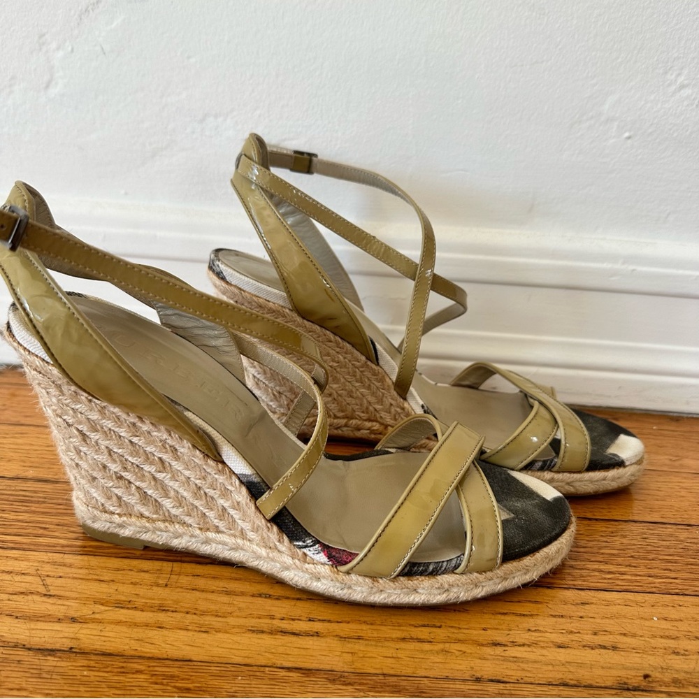 Burberry wedges